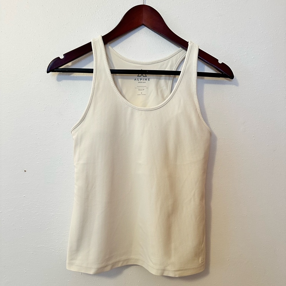 Alpine Design Women’s Tank with Removable Padding in Cream Size Small